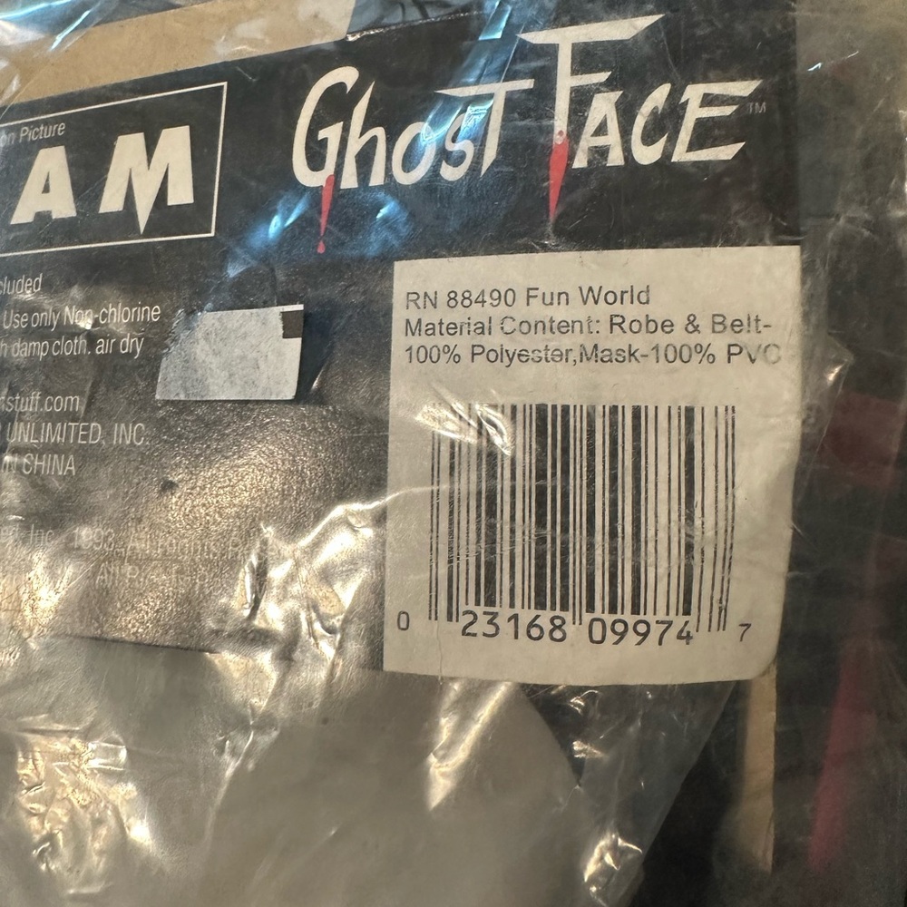 Ghost Face Scream Costume - Picture 5 of 7